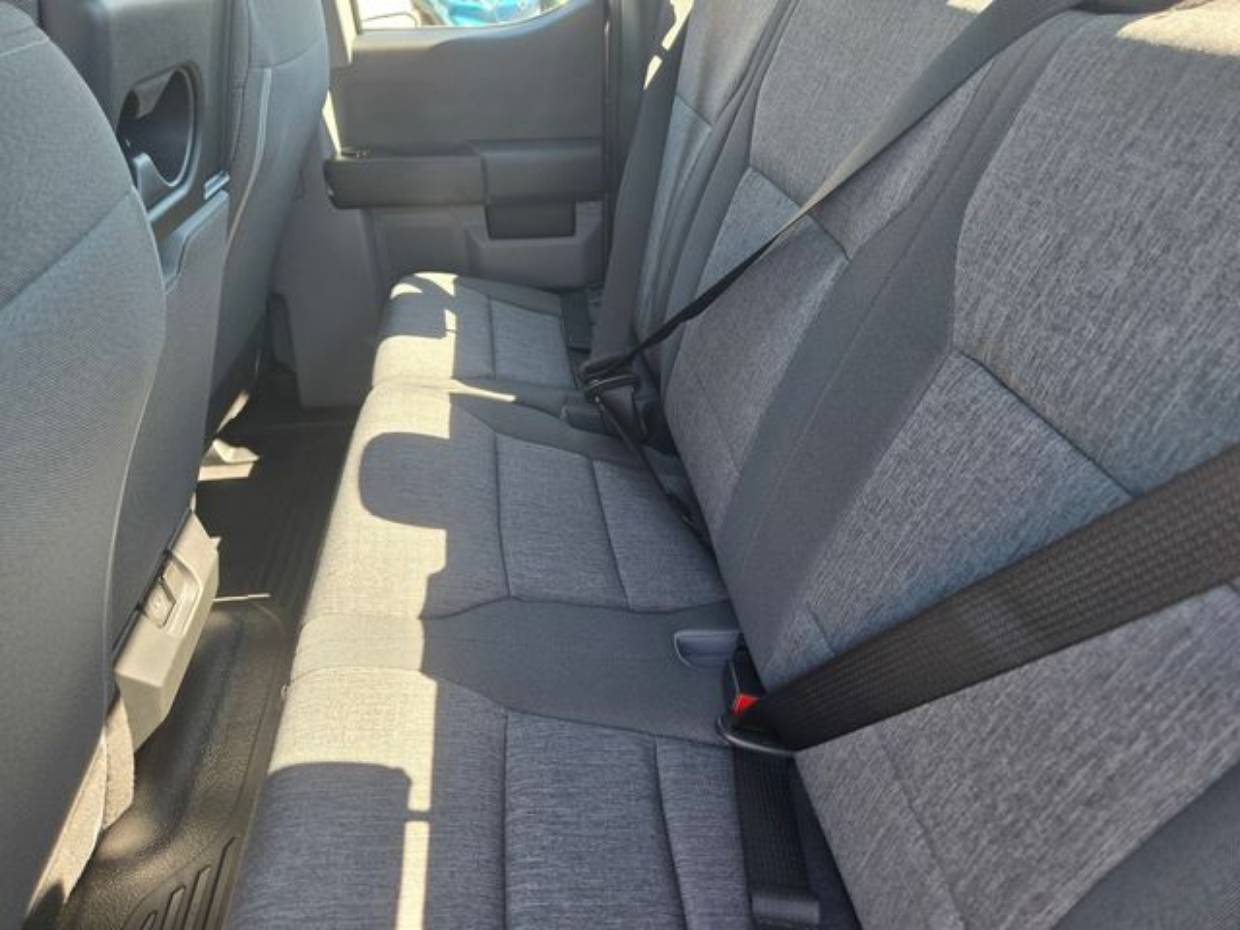 2025 Ford F-350 Super Duty XL - Photo 14