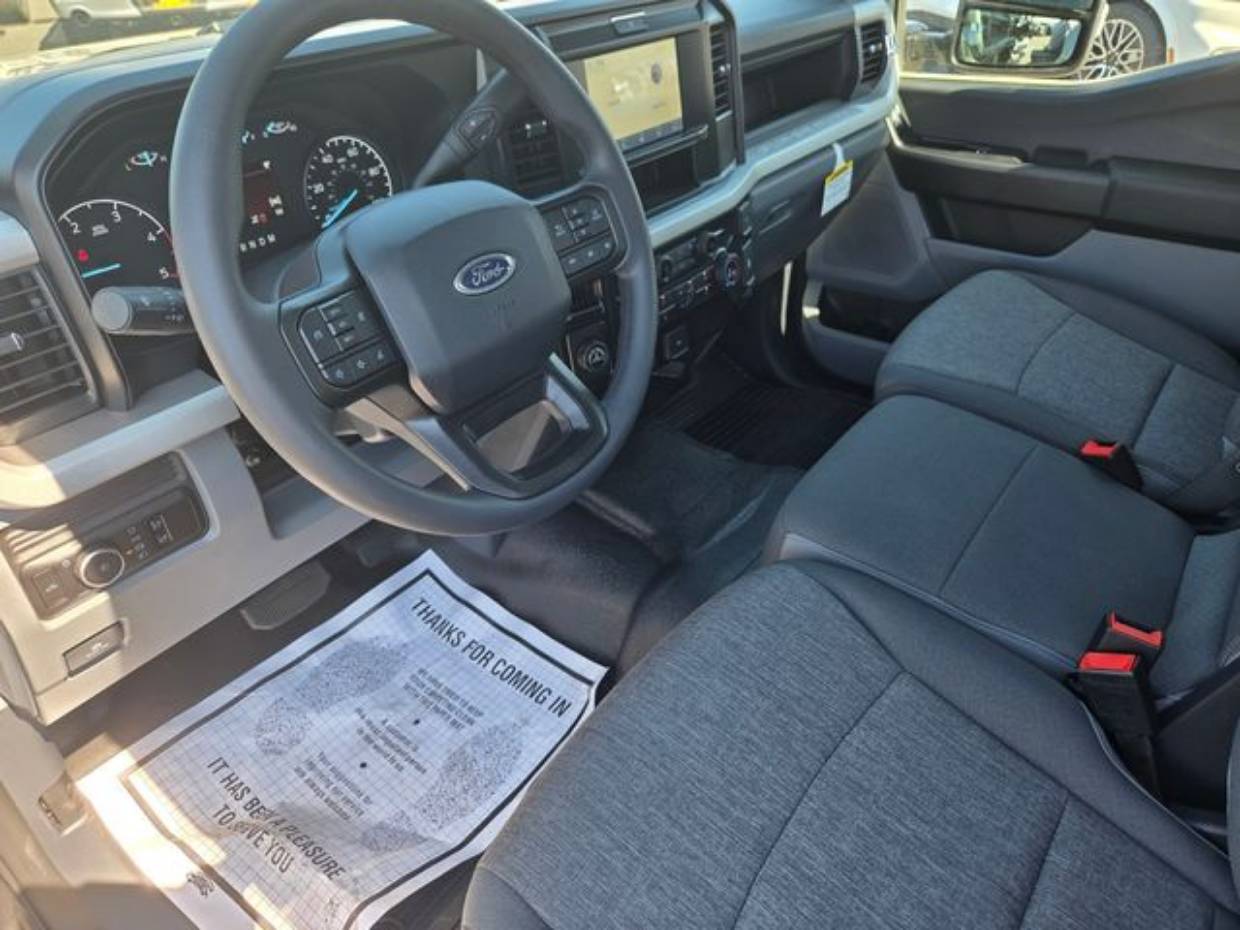 2025 Ford F-350 Super Duty XL - Photo 16