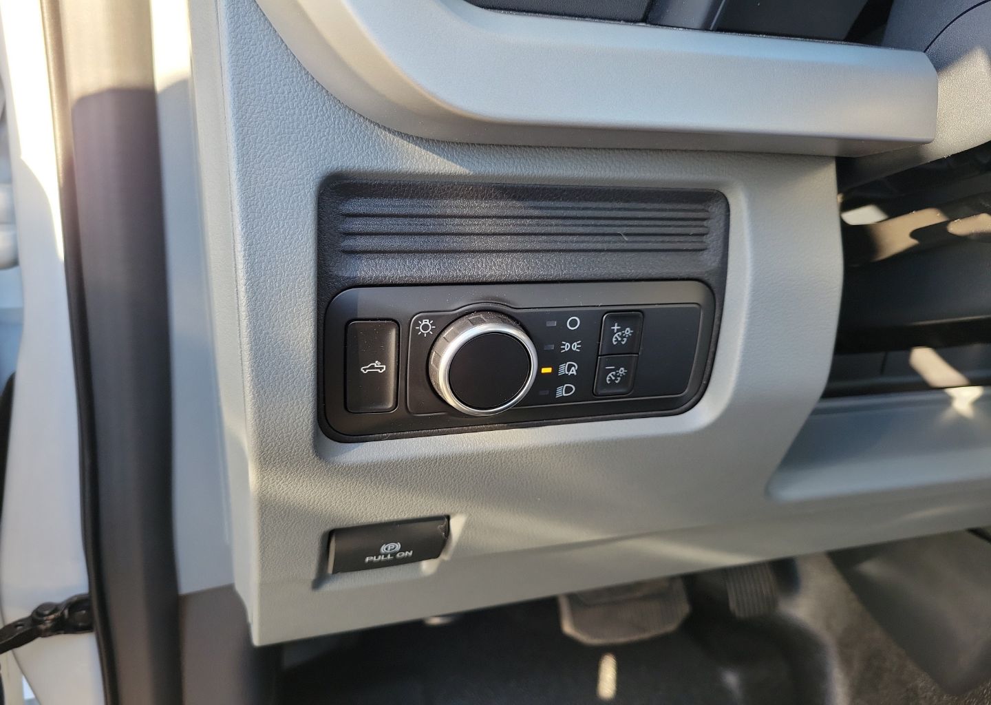 2026 Ford F-350 Super Duty XL - Photo 7
