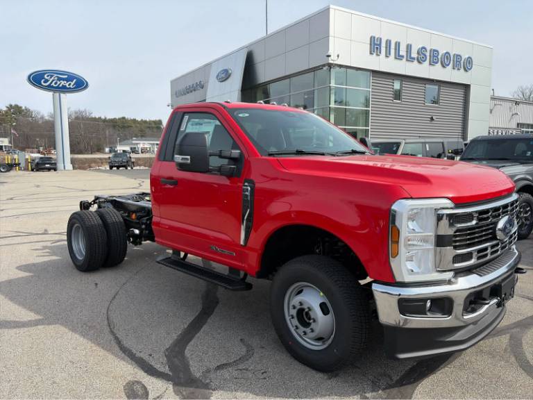2026 Ford Super Duty F-350 DRW XL