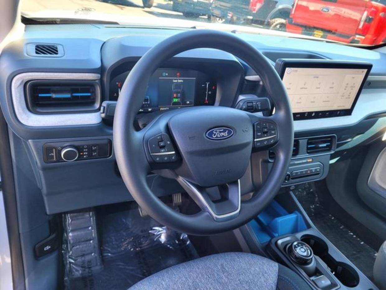 2026 Ford Maverick XLT - Photo 6
