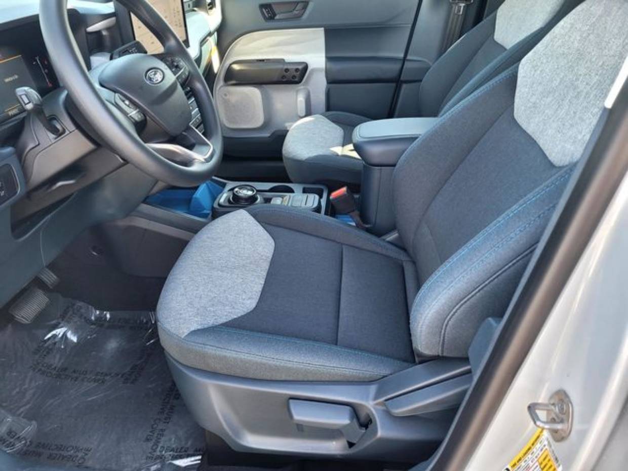 2026 Ford Maverick XLT - Photo 15