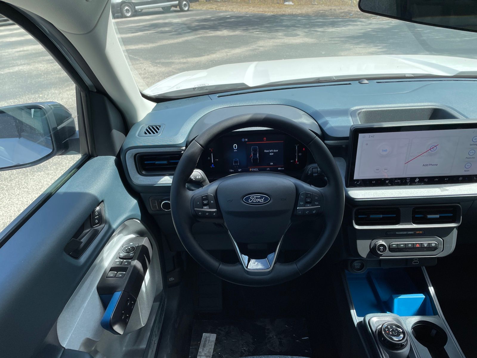 2025 Ford Maverick XLT - Photo 6