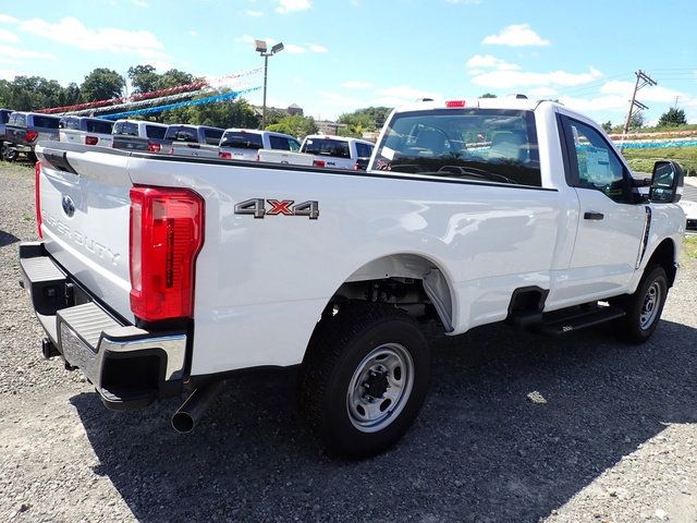 2026 Ford F-350 Super Duty XL - Photo 7