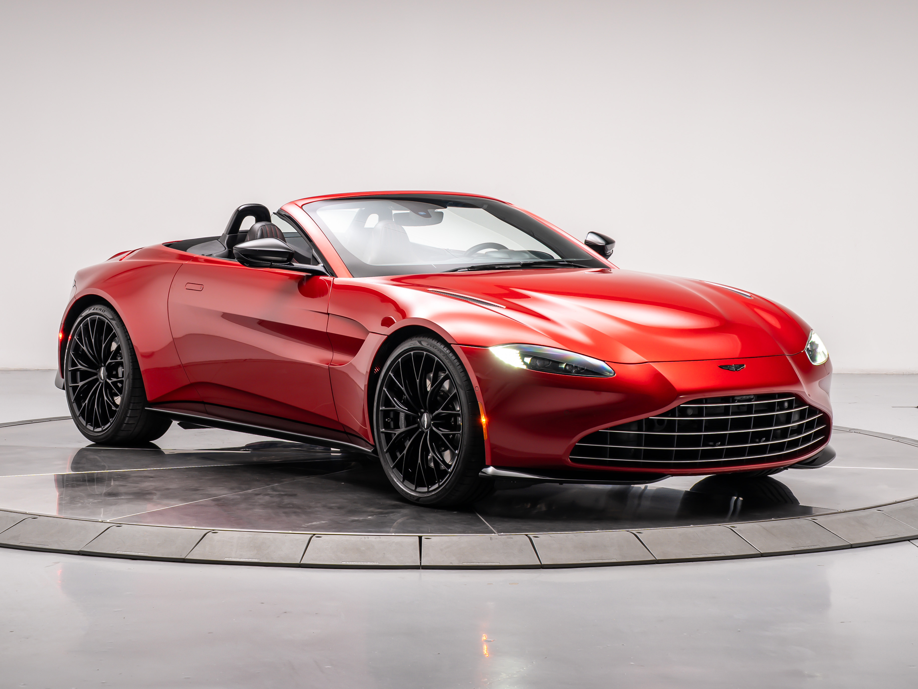 Used 2023 Aston Martin Vantage Roadster
