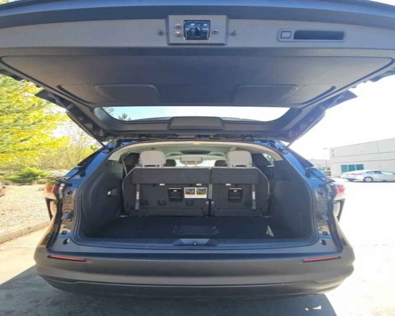 2025 Toyota Sienna LE - Photo 16