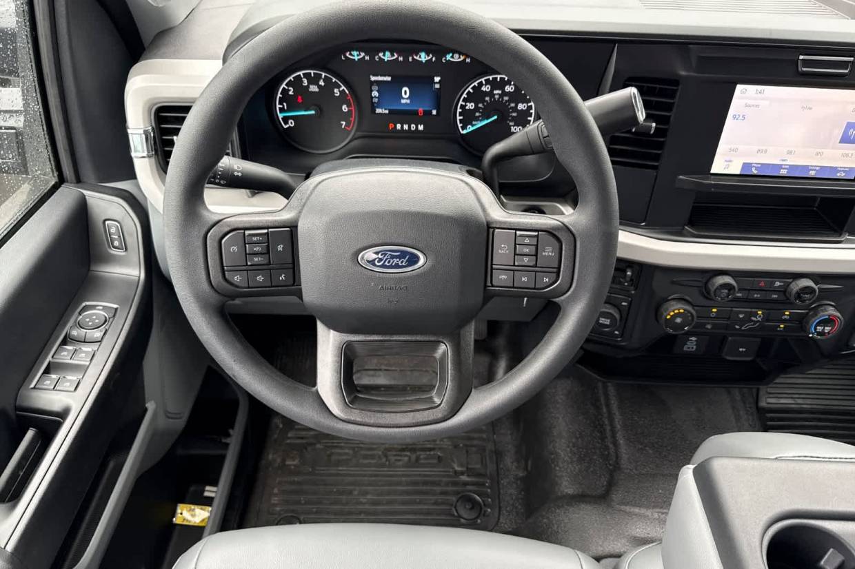 2025 Ford F-250 Super Duty XL - Photo 12