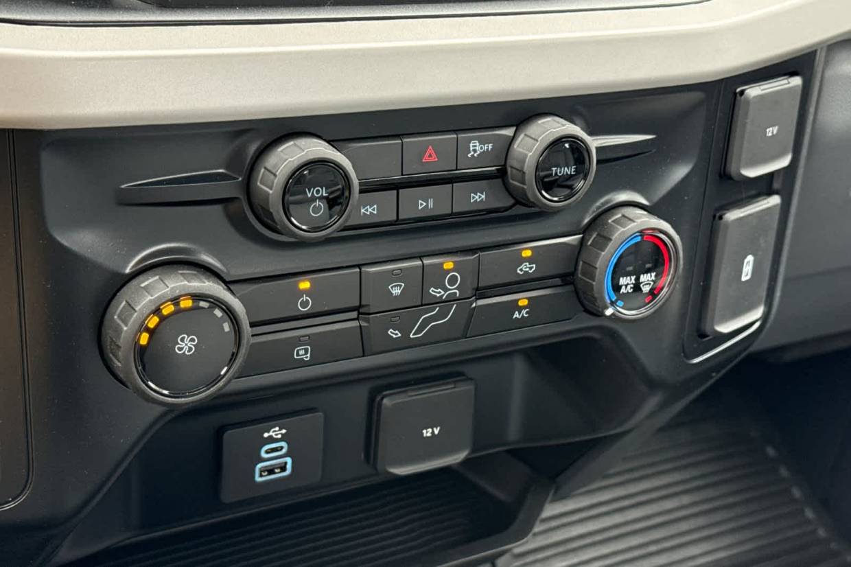2025 Ford F-250 Super Duty XL - Photo 17