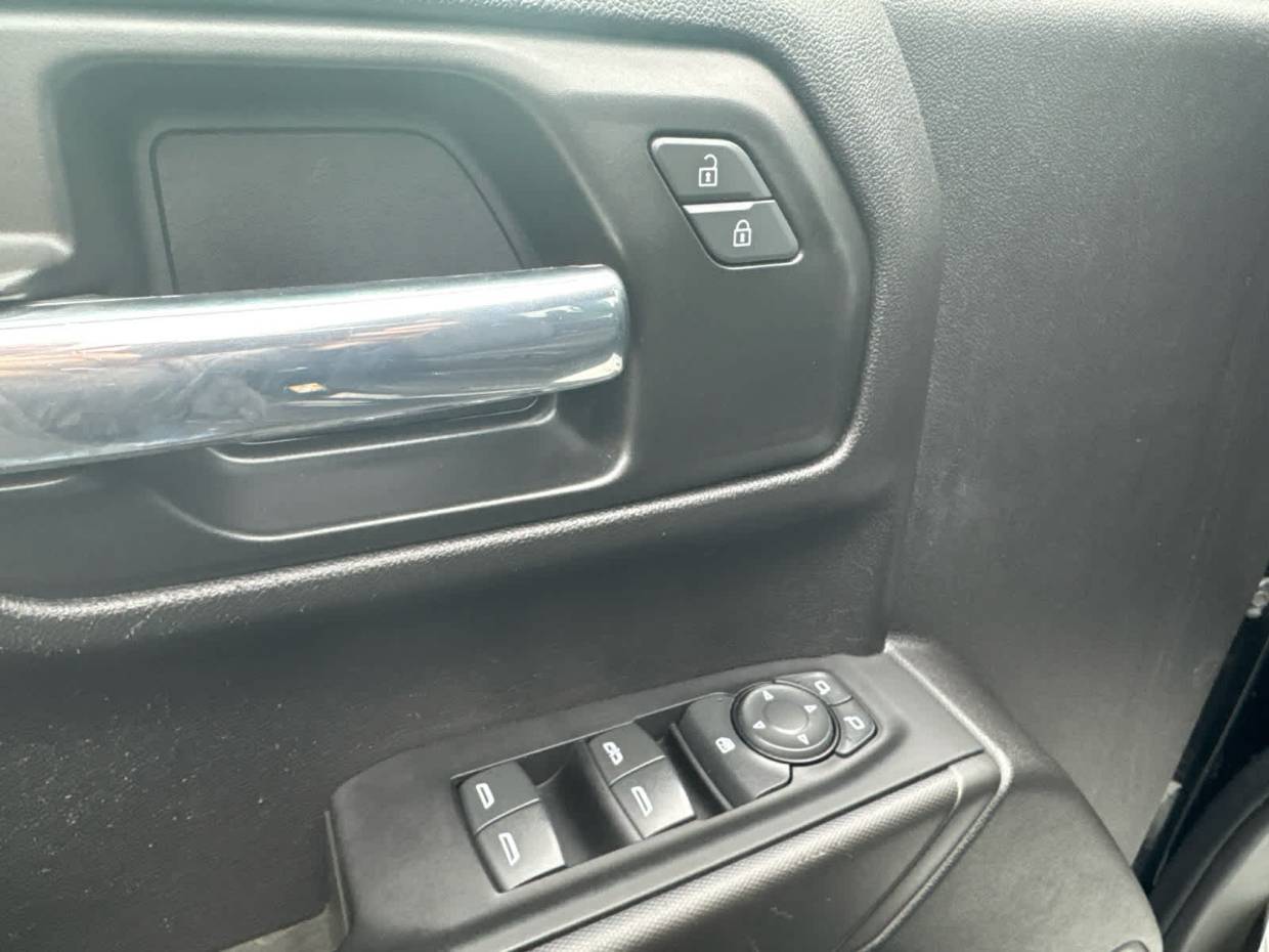 2022 Chevrolet Silverado 1500 Limited Custom - Photo 18