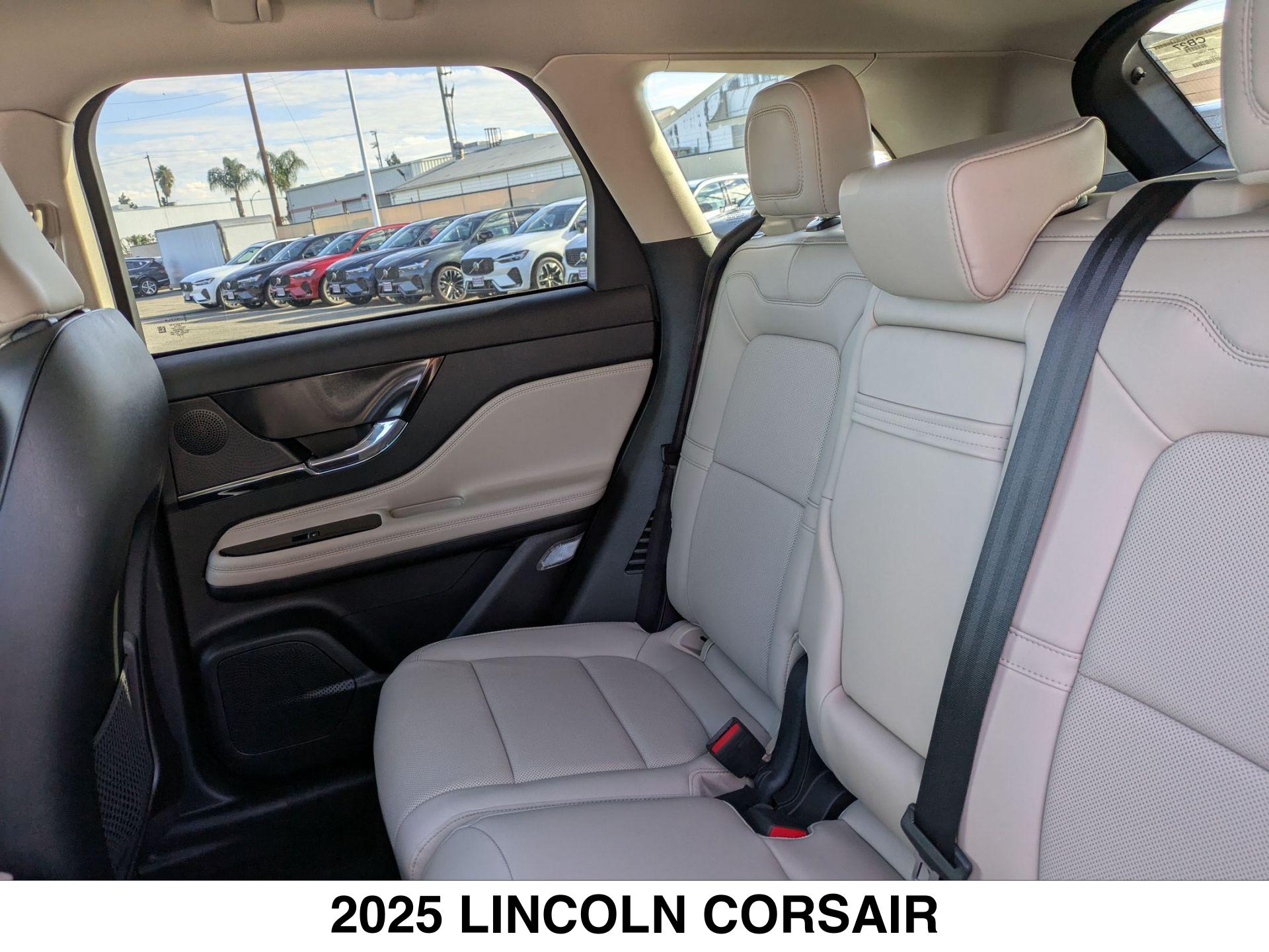 2025 Lincoln Corsair Reserve - Photo 13