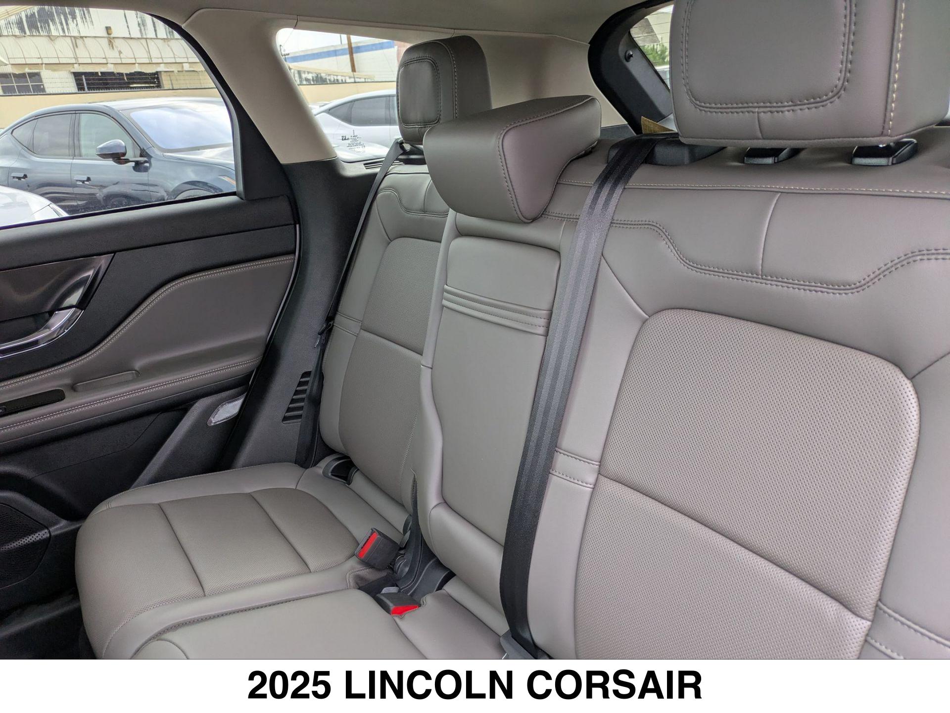 2025 Lincoln Corsair Reserve - Photo 12