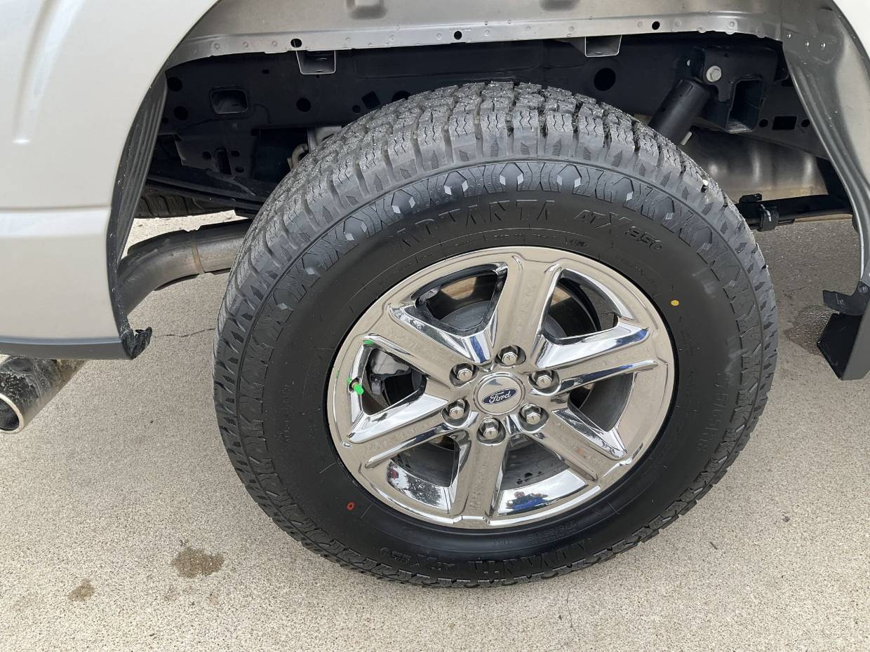 2025 Ford F-150 XLT - Photo 18
