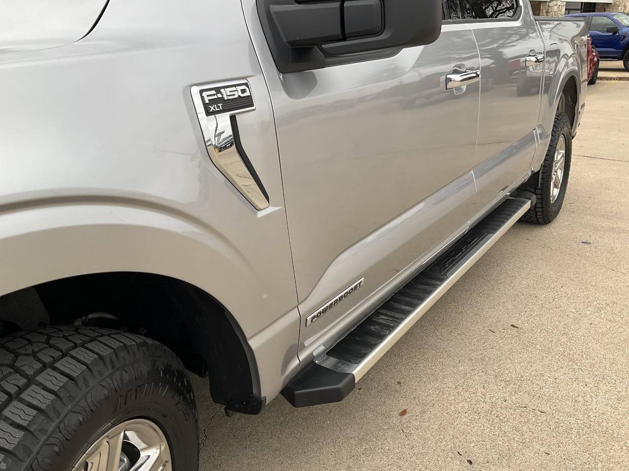 2025 Ford F-150 XLT - Photo 27