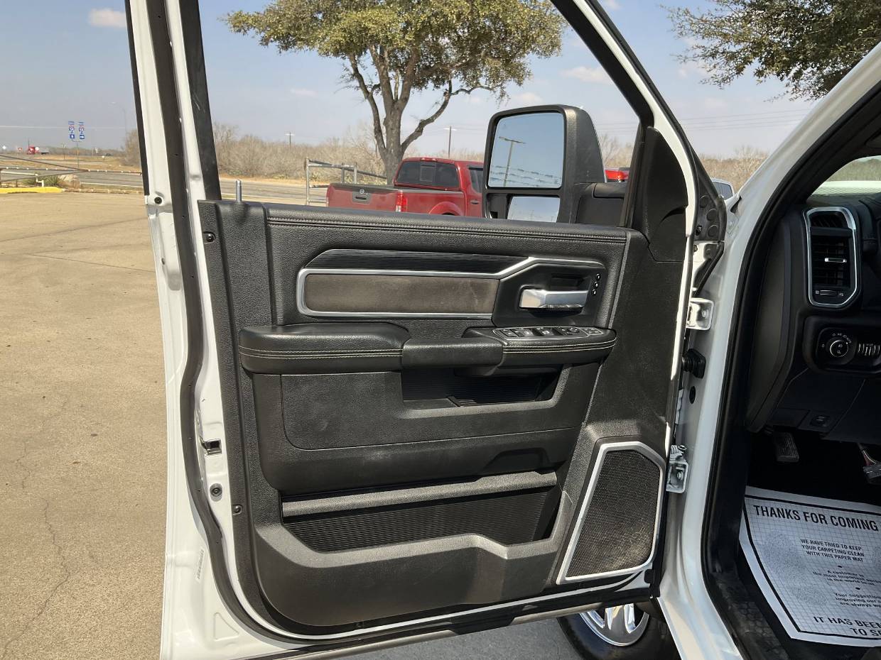 2023 RAM Ram 3500 Pickup Laramie - Photo 7