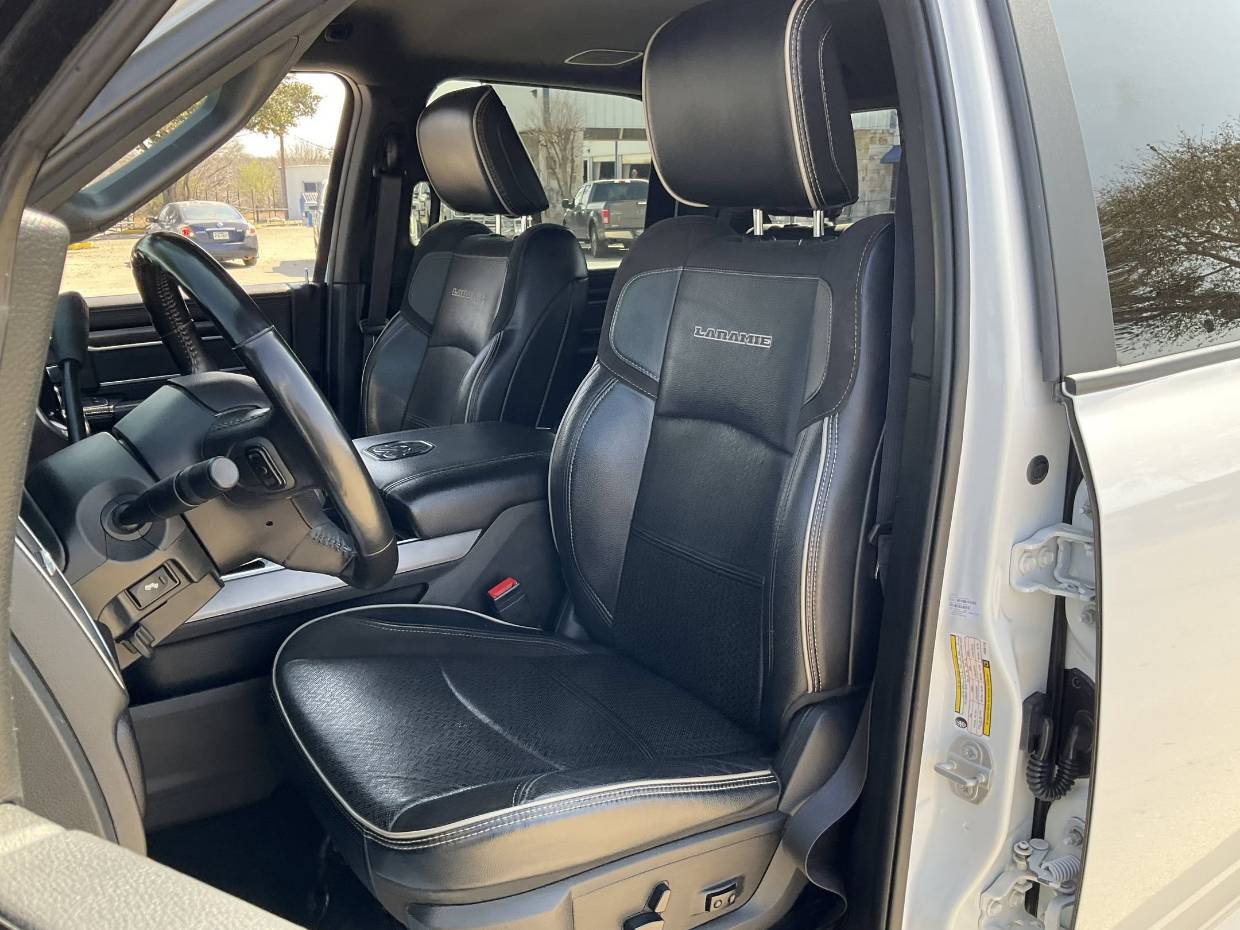 2023 RAM Ram 3500 Pickup Laramie - Photo 8