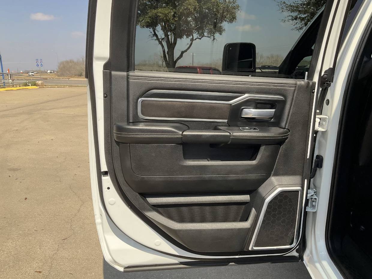 2023 RAM Ram 3500 Pickup Laramie - Photo 12