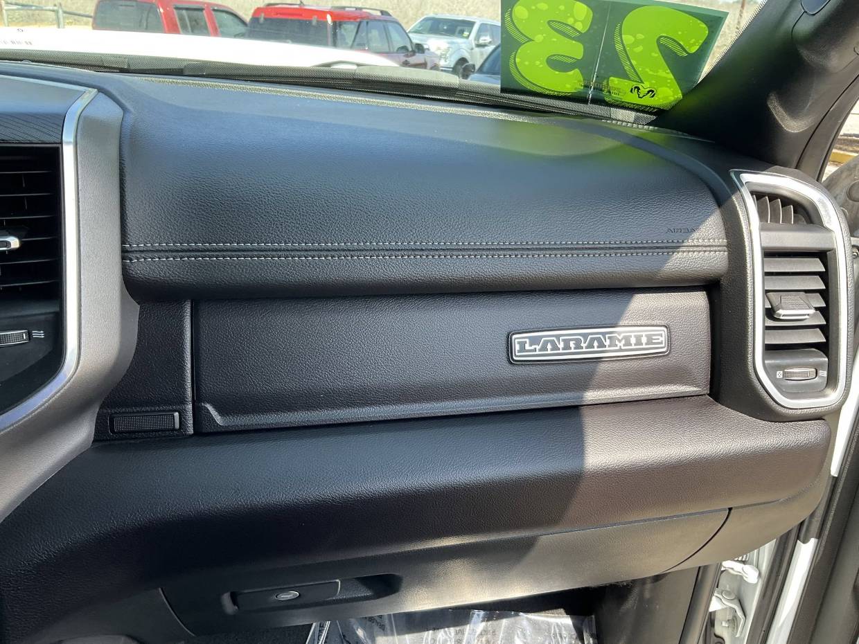2023 RAM Ram 3500 Pickup Laramie - Photo 22