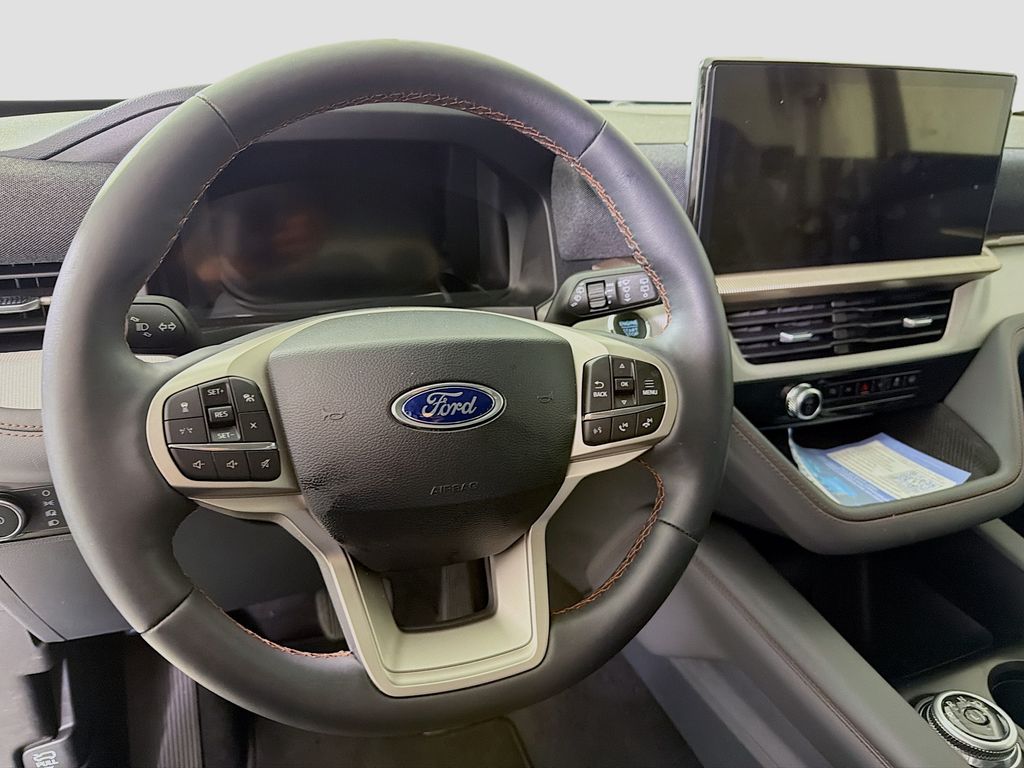 2026 Ford Explorer Active - Photo 12
