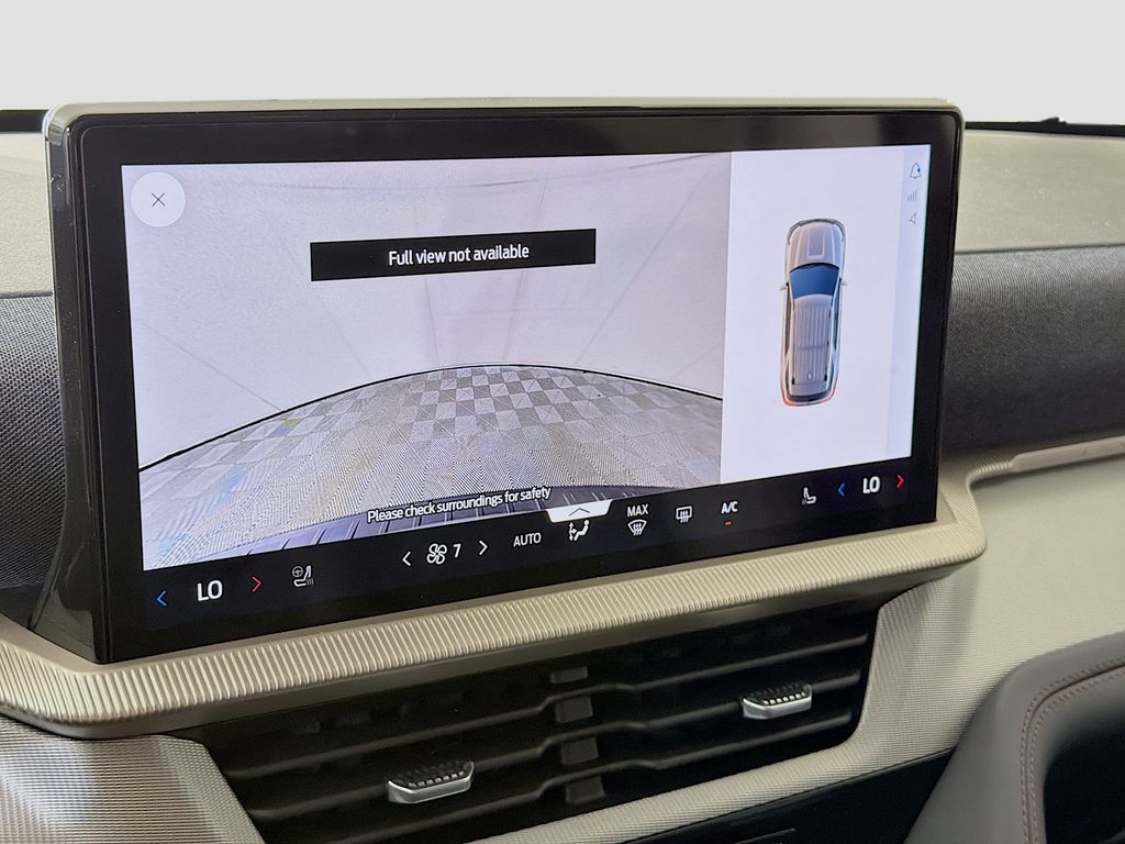 2026 Ford Explorer Active - Photo 16