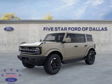 2026 Ford Bronco Outer Banks
