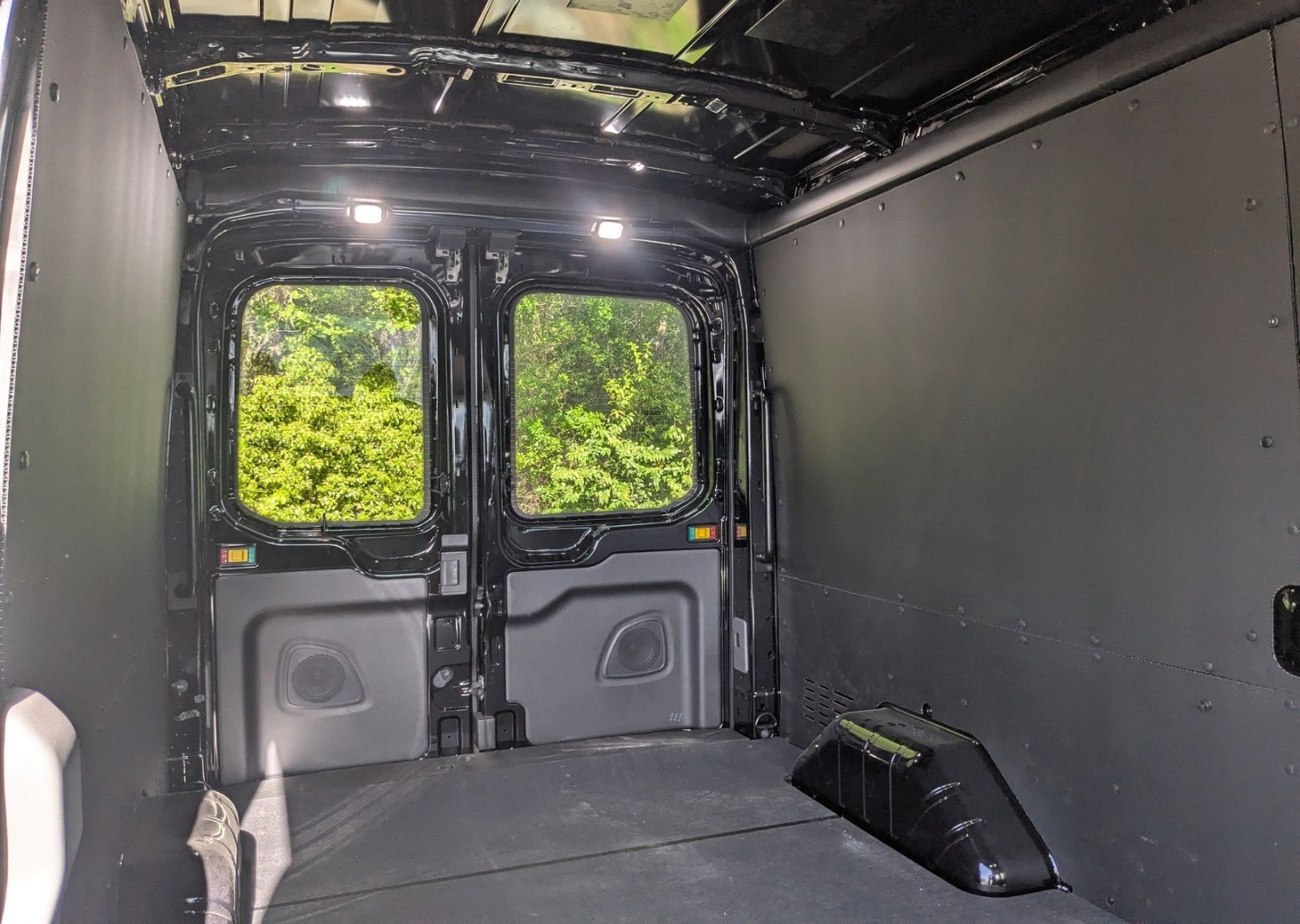 2025 Ford Transit Van Base - Photo 14