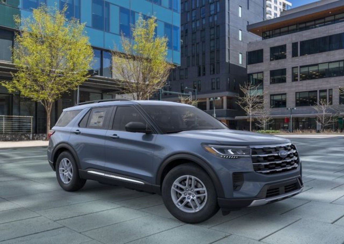 2025 Ford Explorer Active - Photo 7