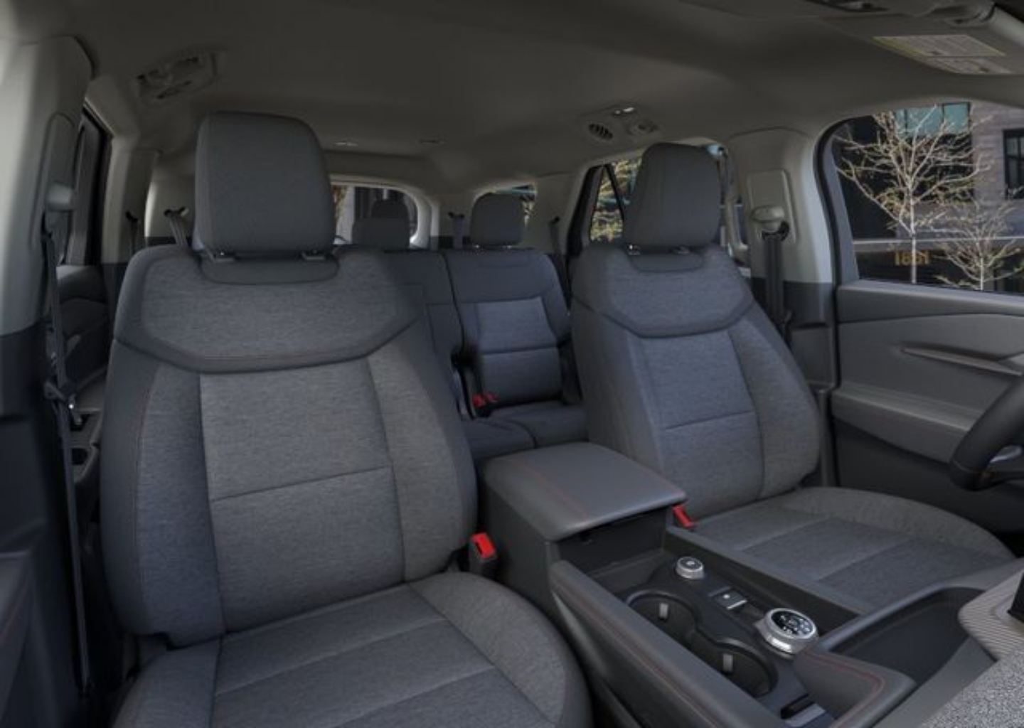 2025 Ford Explorer Active - Photo 10