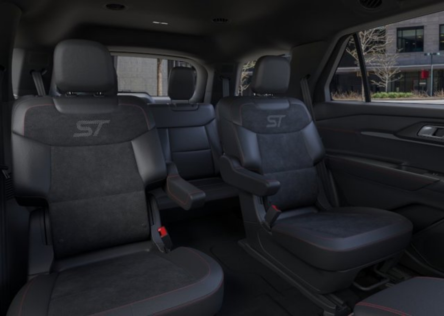 2026 Ford Explorer ST - Photo 11