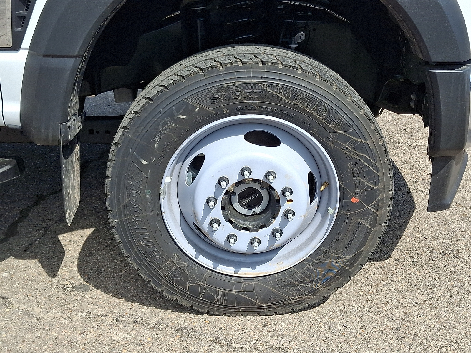 2026 Ford F-600 Super Duty Chassis Cab XL - Photo 8