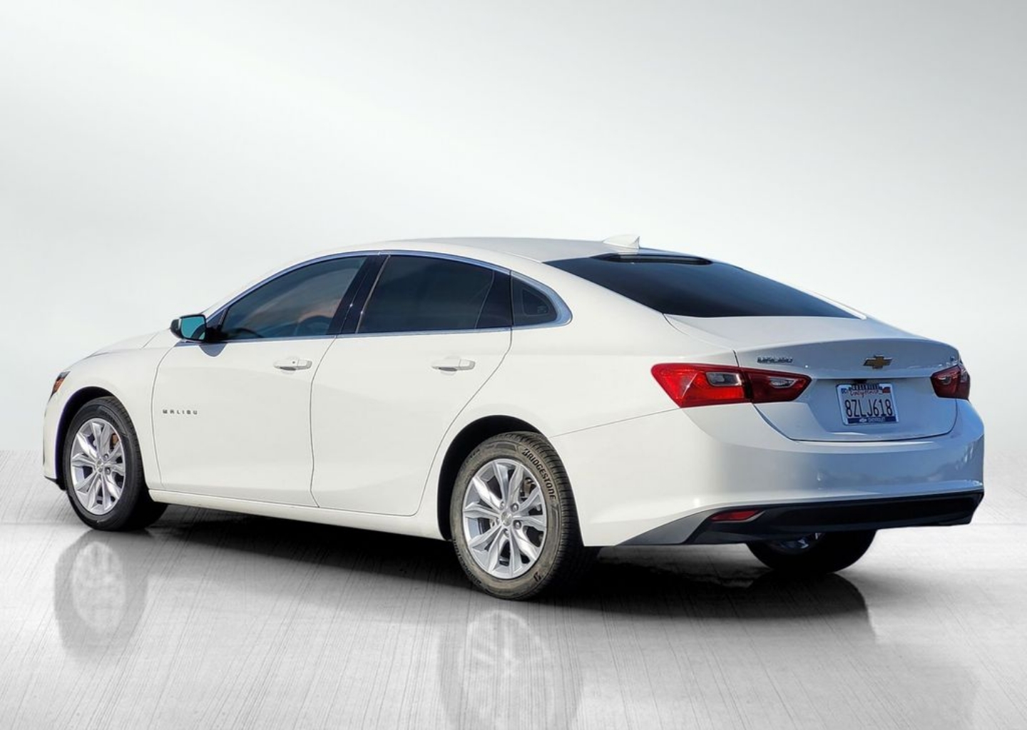 2023 Chevrolet Malibu 1LT - Photo 8