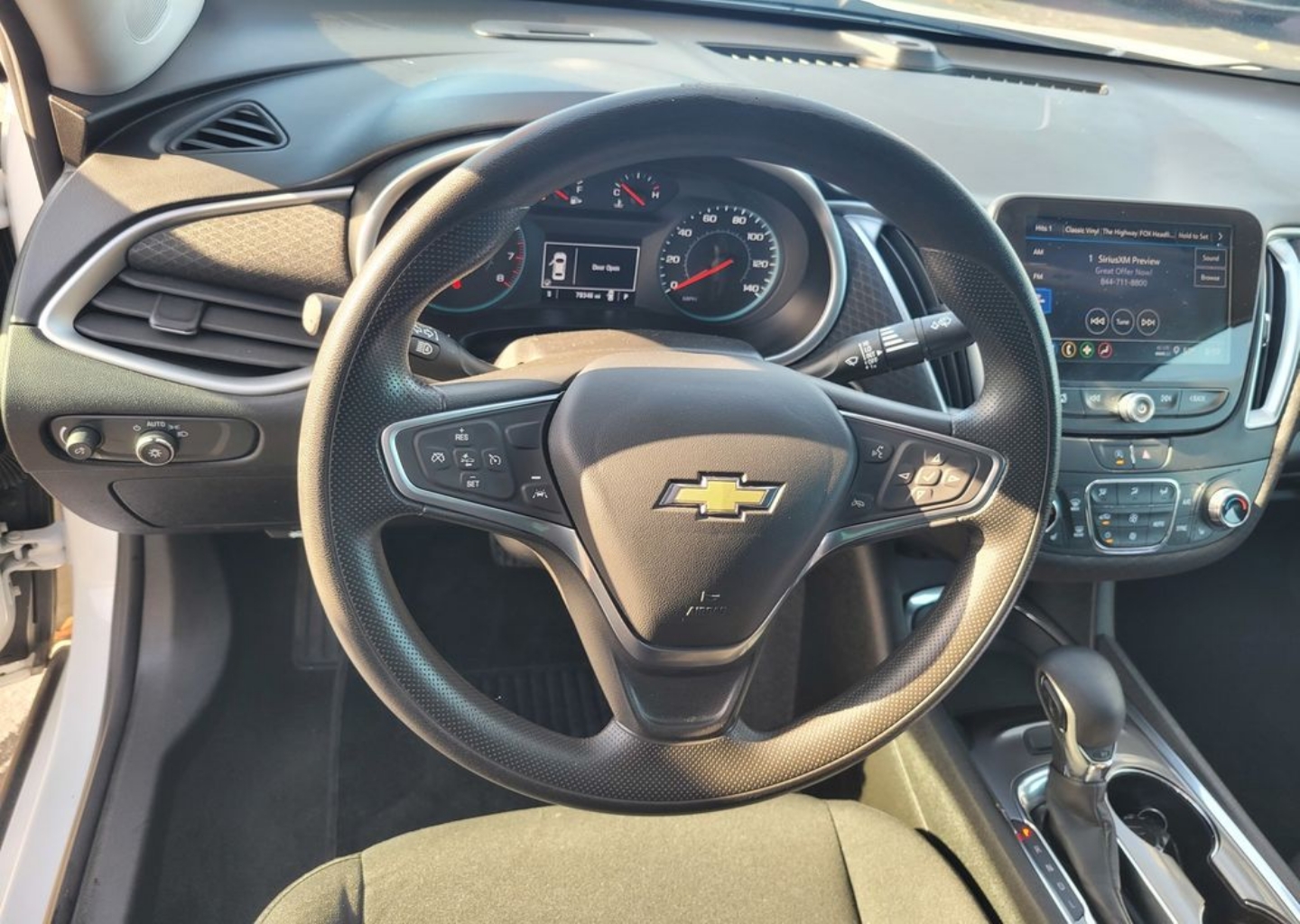 2023 Chevrolet Malibu 1LT - Photo 23