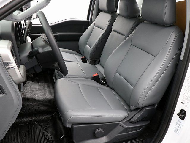 2025 Ford F-450 Super Duty Chassis Cab XL - Photo 9