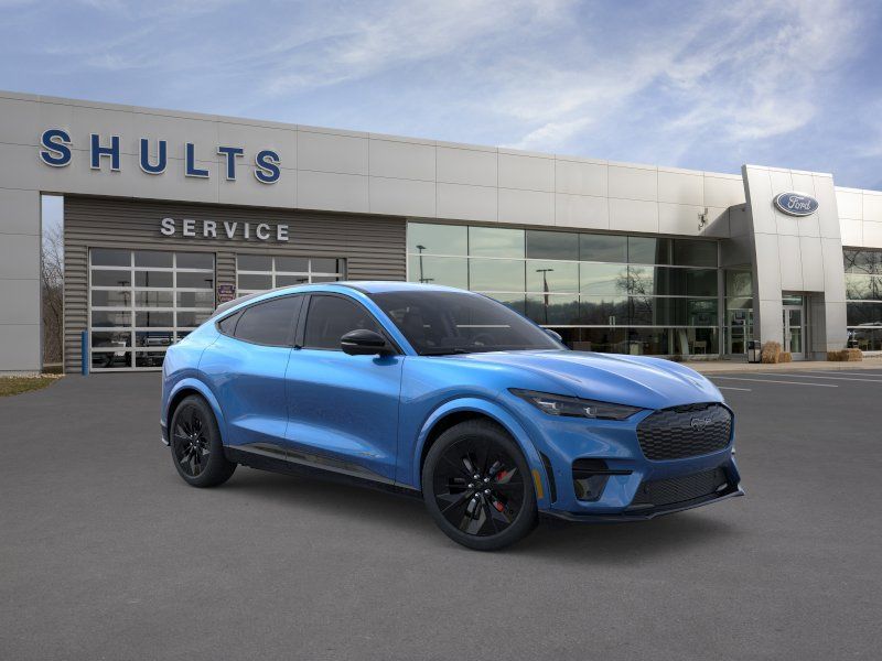 2025 Ford Mustang Mach-E GT - Photo 7
