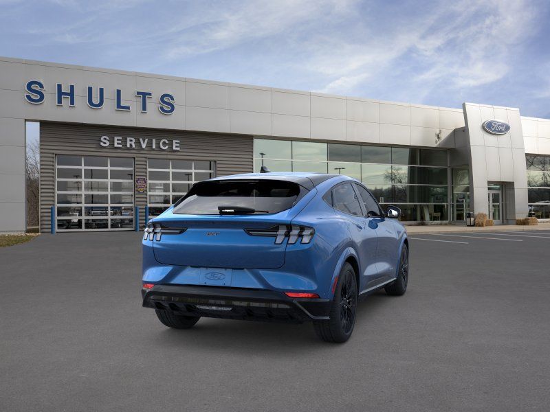 2025 Ford Mustang Mach-E GT - Photo 8