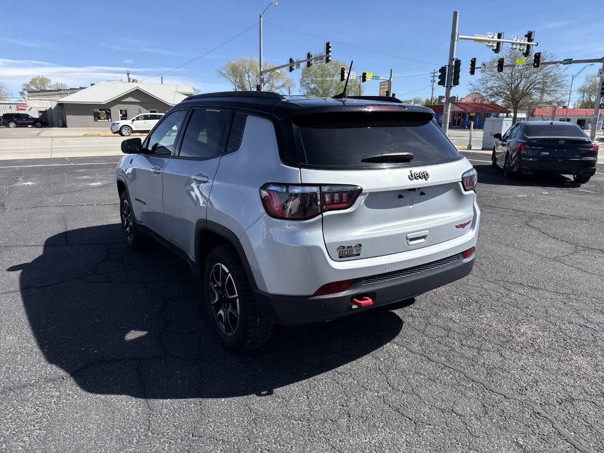 2025 Jeep Compass Trailhawk - Photo 7