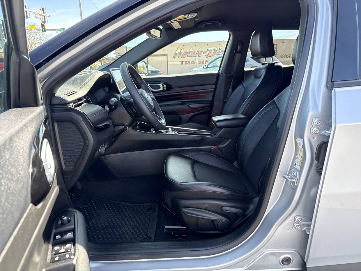2025 Jeep Compass Trailhawk - Photo 10