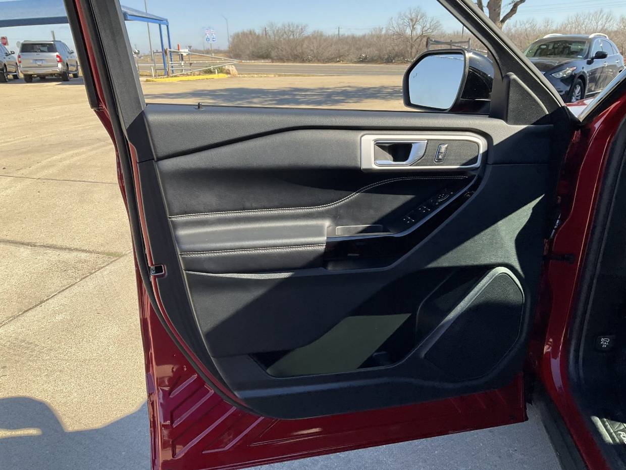 2022 Ford Explorer ST - Photo 7