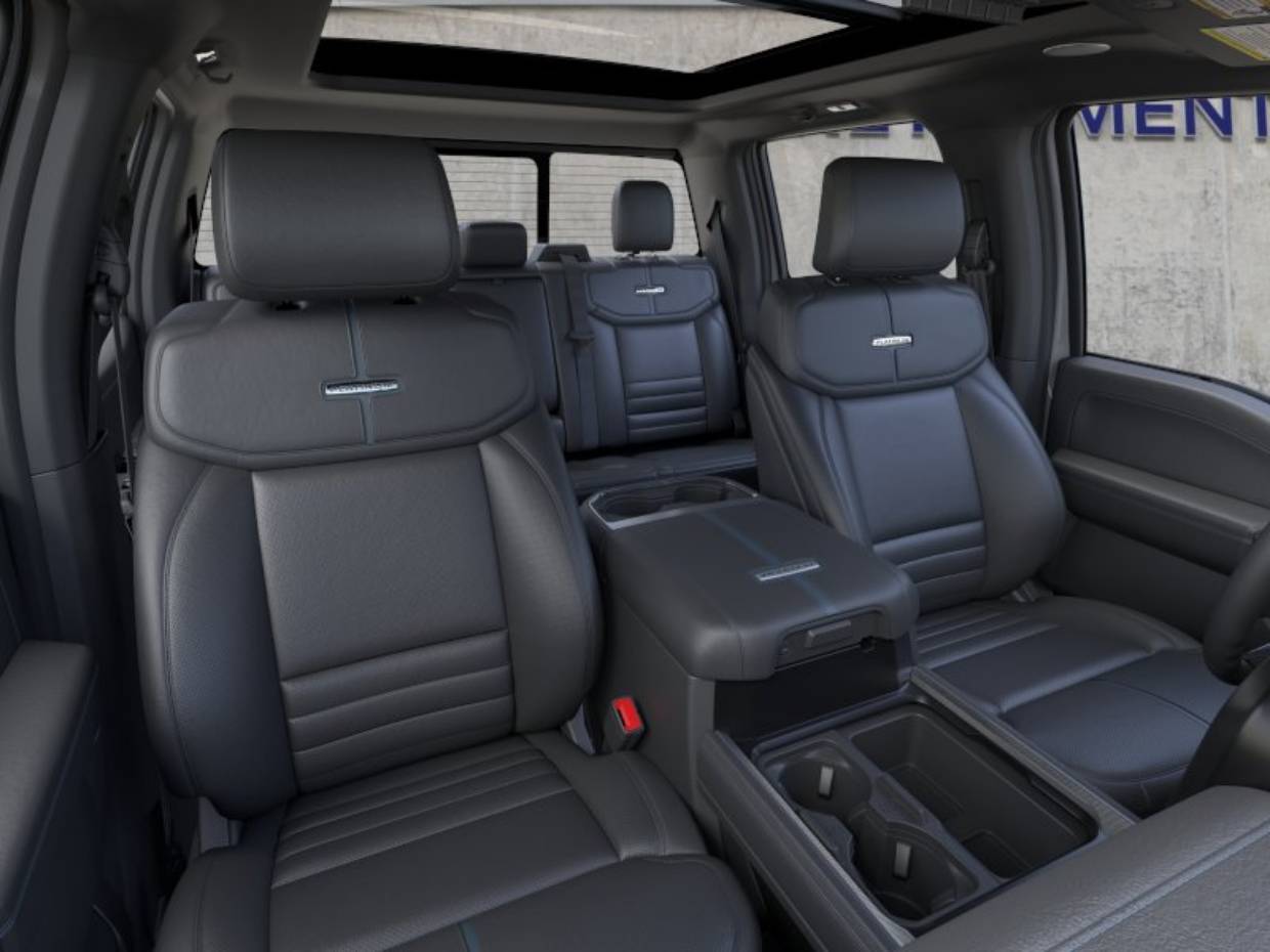 2026 Ford F-250 Super Duty Platinum - Photo 10