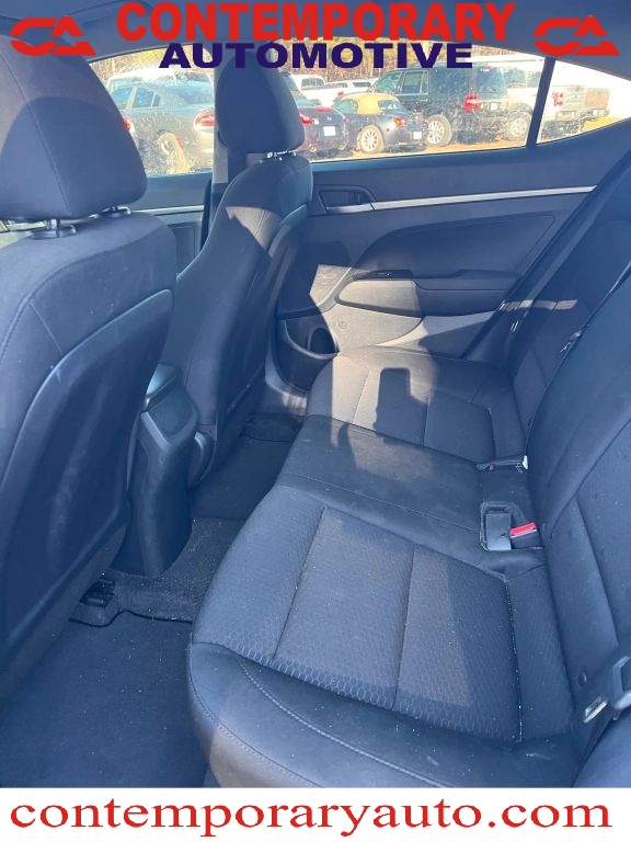 2020 Hyundai Elantra SE - Photo 7