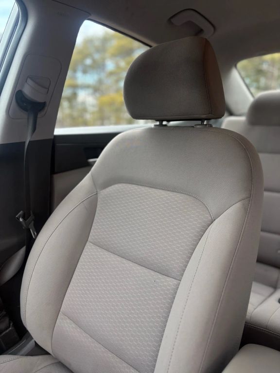 2019 Hyundai Elantra SEL - Photo 8