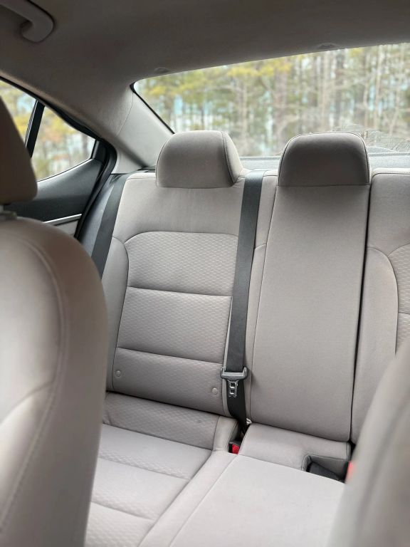 2019 Hyundai Elantra SEL - Photo 9