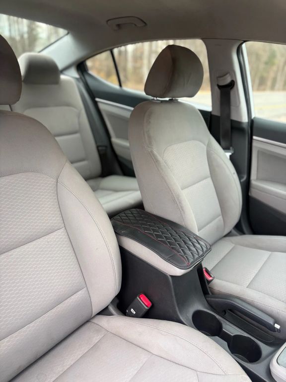 2019 Hyundai Elantra SEL - Photo 14