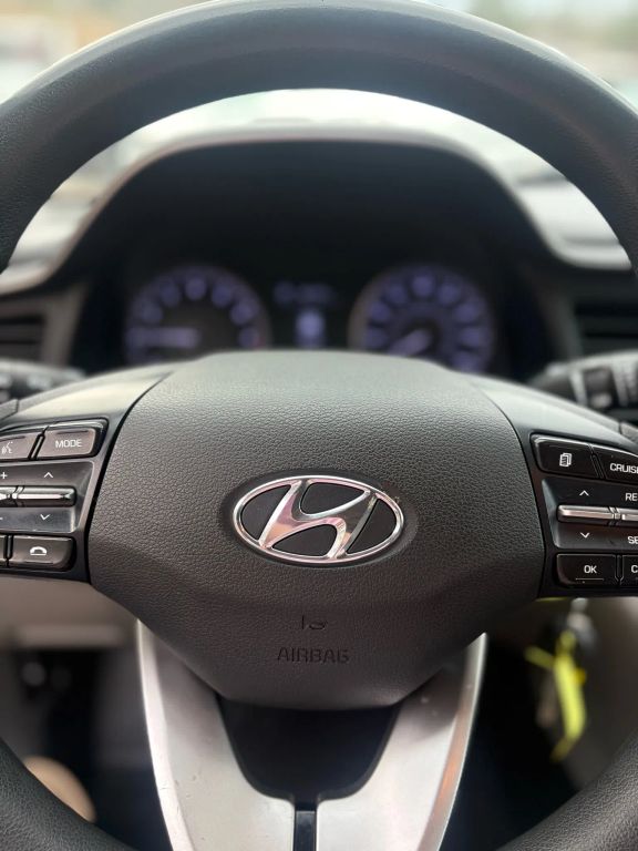 2019 Hyundai Elantra SEL - Photo 35