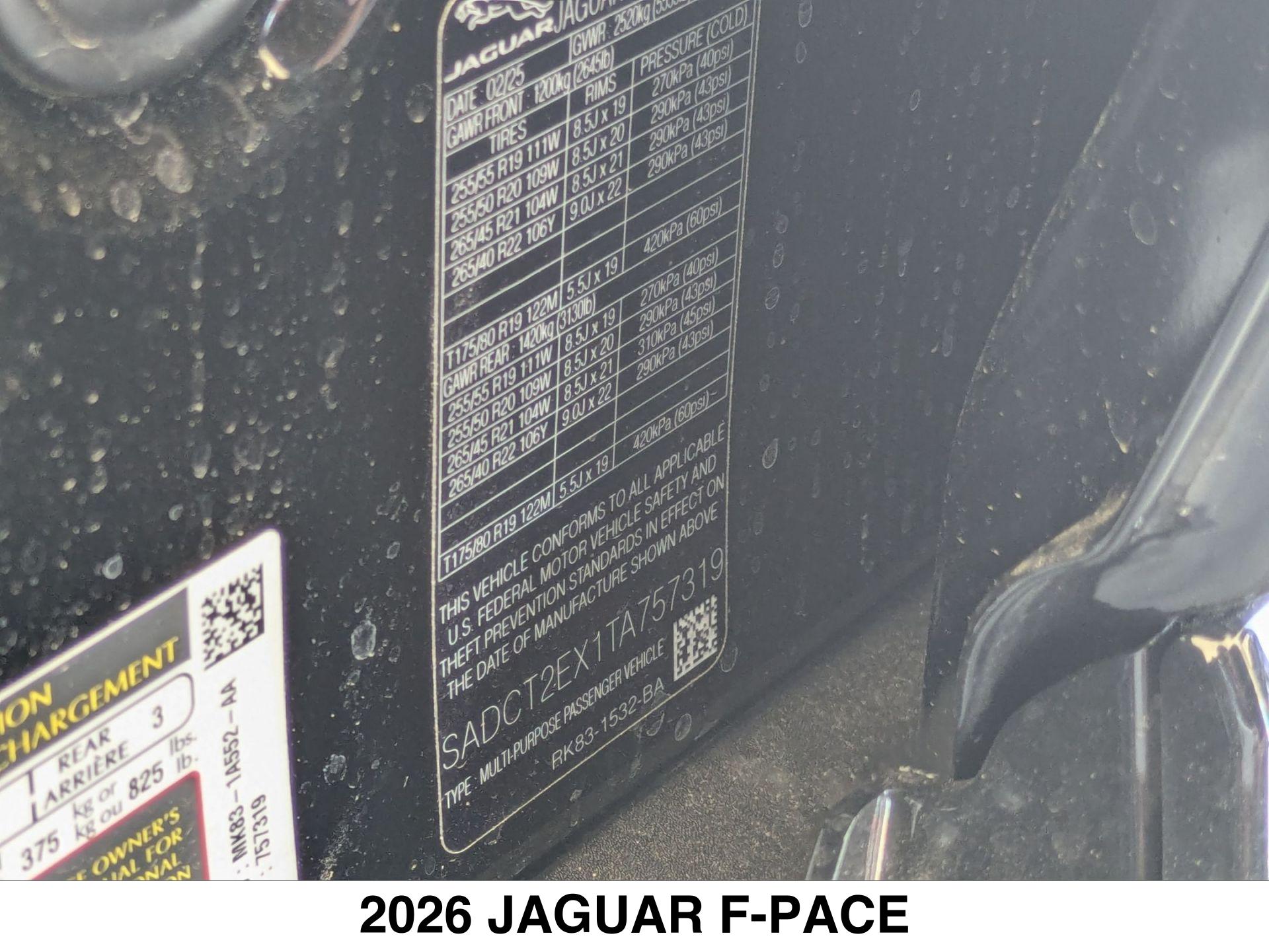 2026 Jaguar F-Pace R-Dynamic S - Photo 14