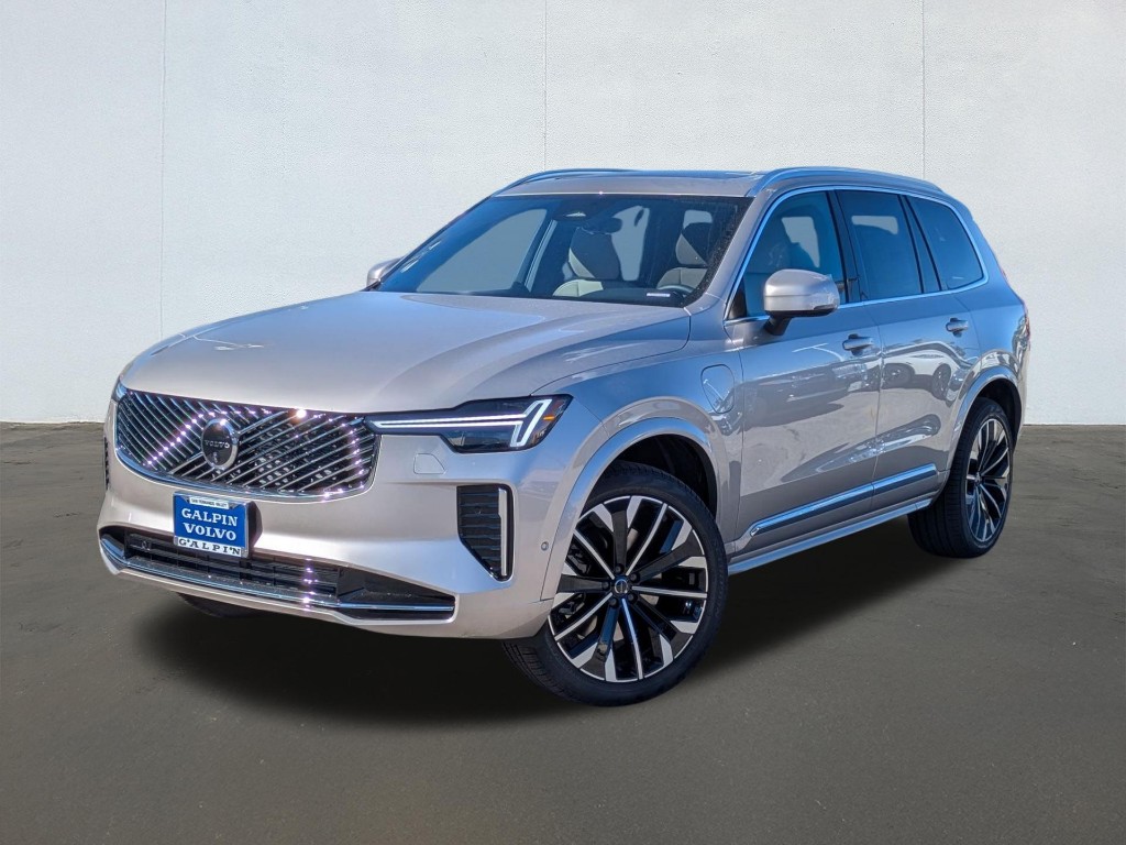 2026 Volvo XC90 Recharge Plug-In Hybrid T8 Plus Bright