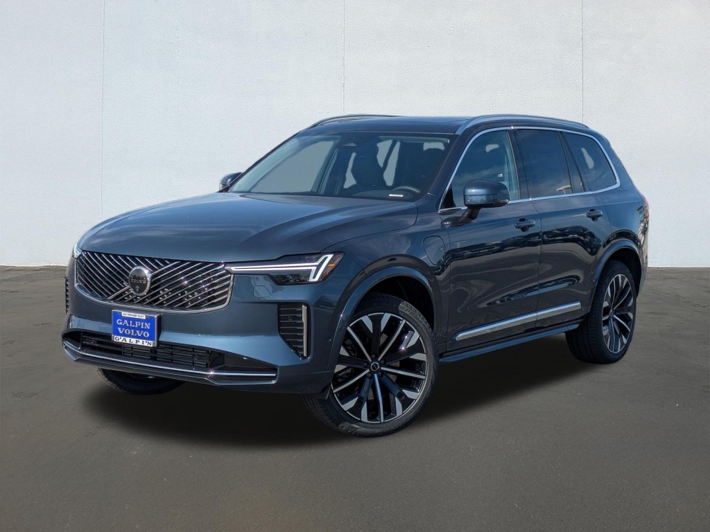2026 Volvo XC90 Recharge Plug-In Hybrid T8 Plus Bright