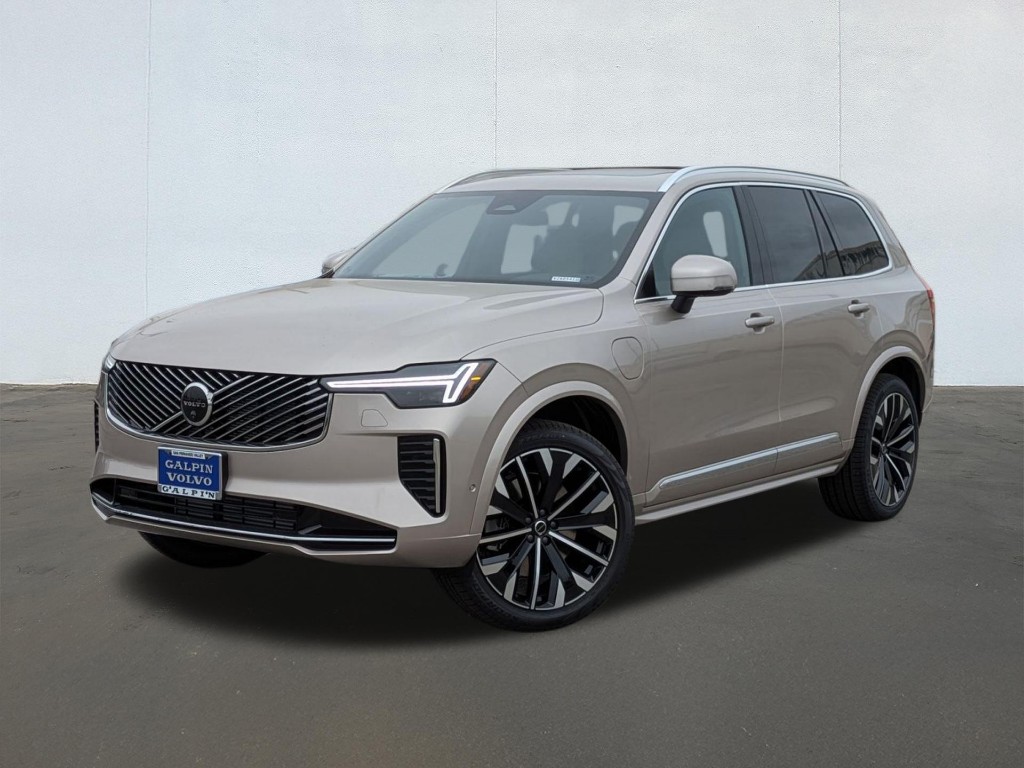 2026 Volvo XC90 Recharge Plug-In Hybrid T8 Plus Bright