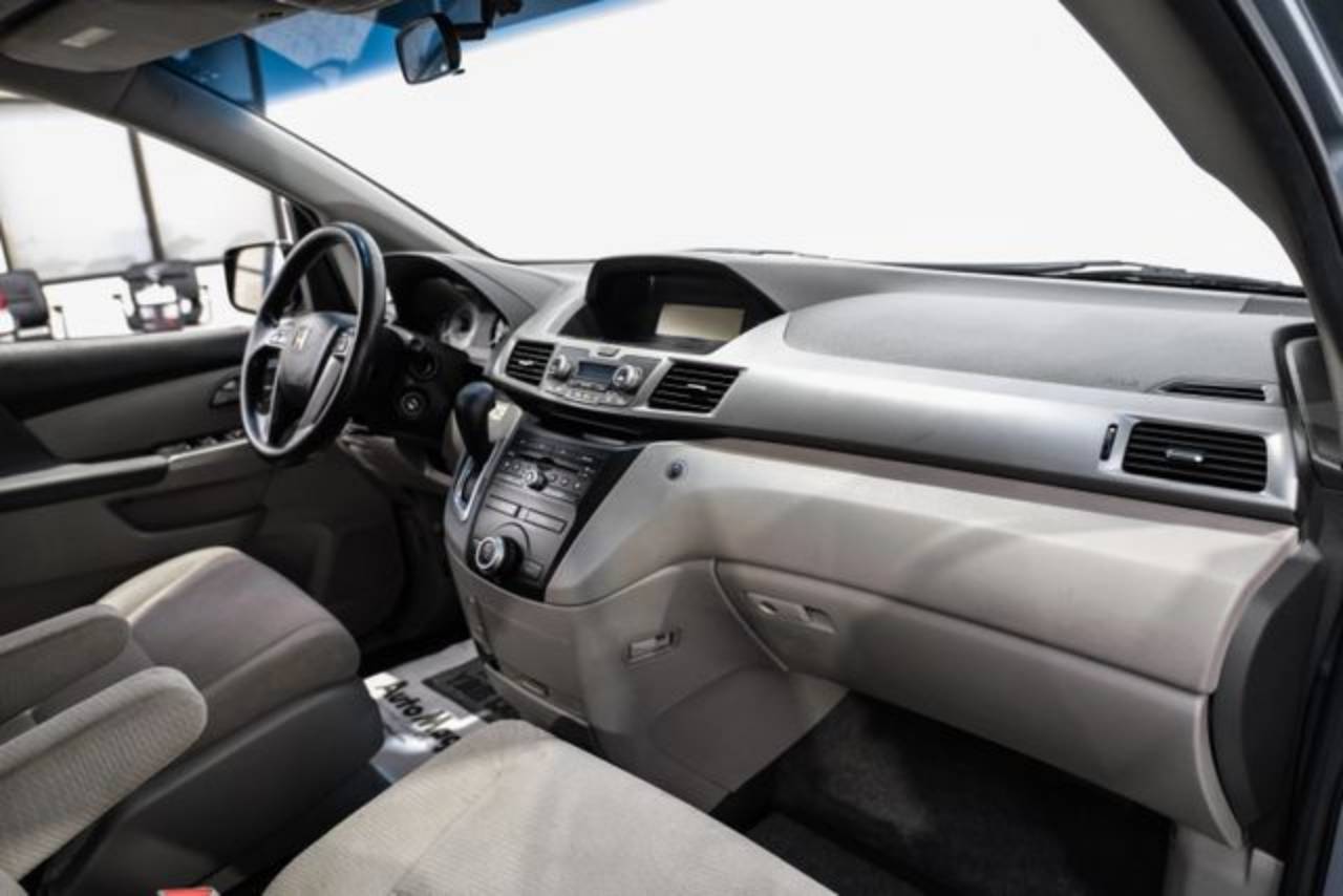 2011 Honda Odyssey EX - Photo 12