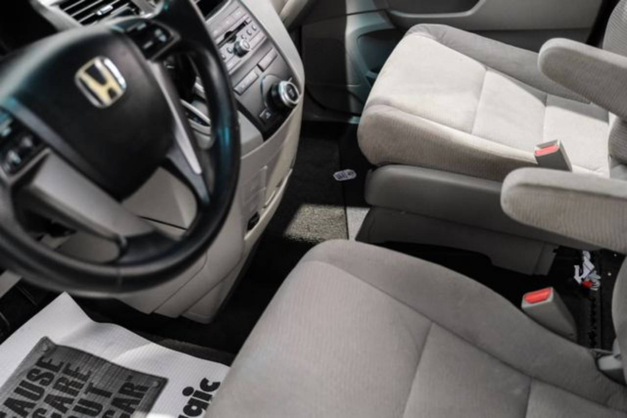 2011 Honda Odyssey EX - Photo 20