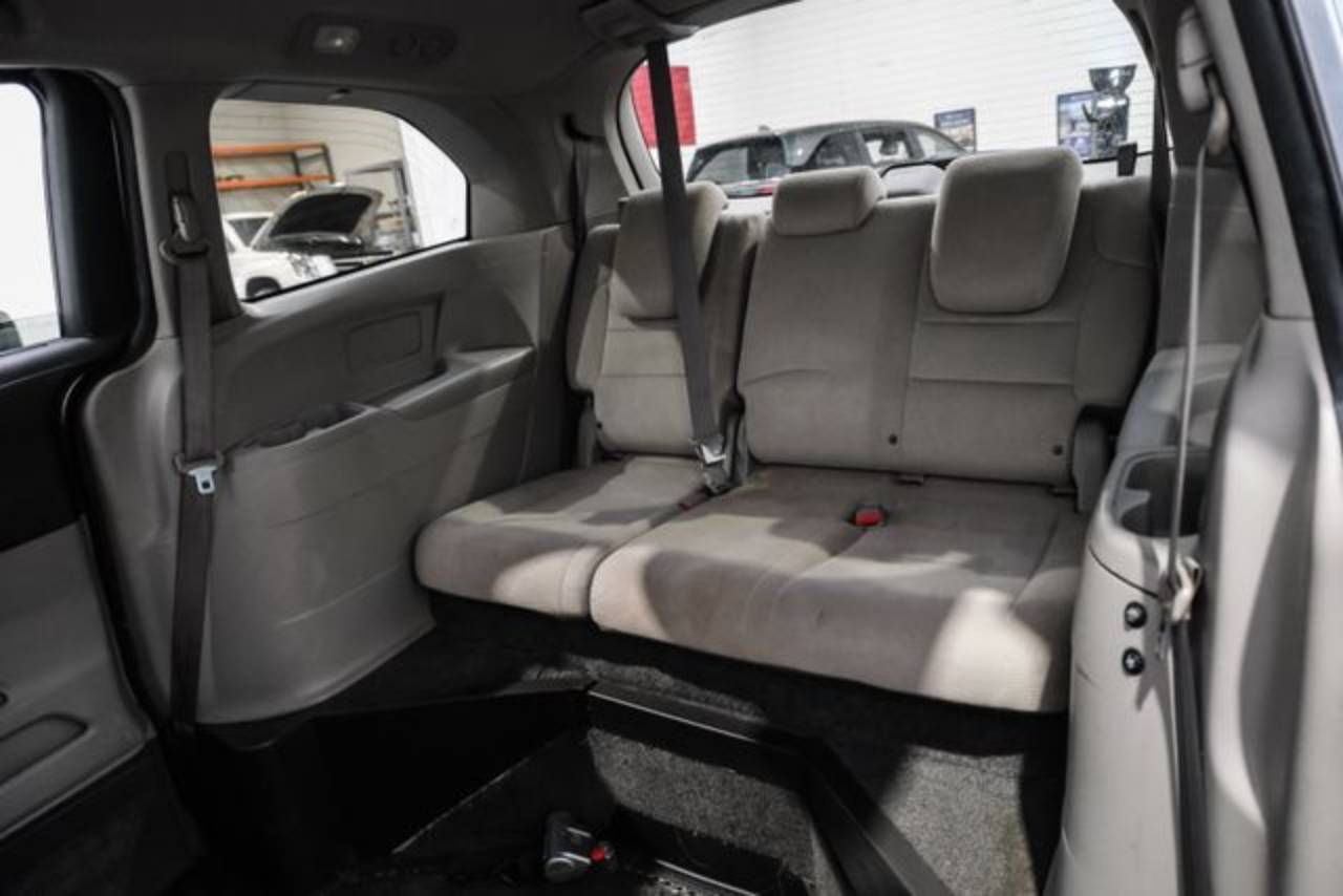2011 Honda Odyssey EX - Photo 30